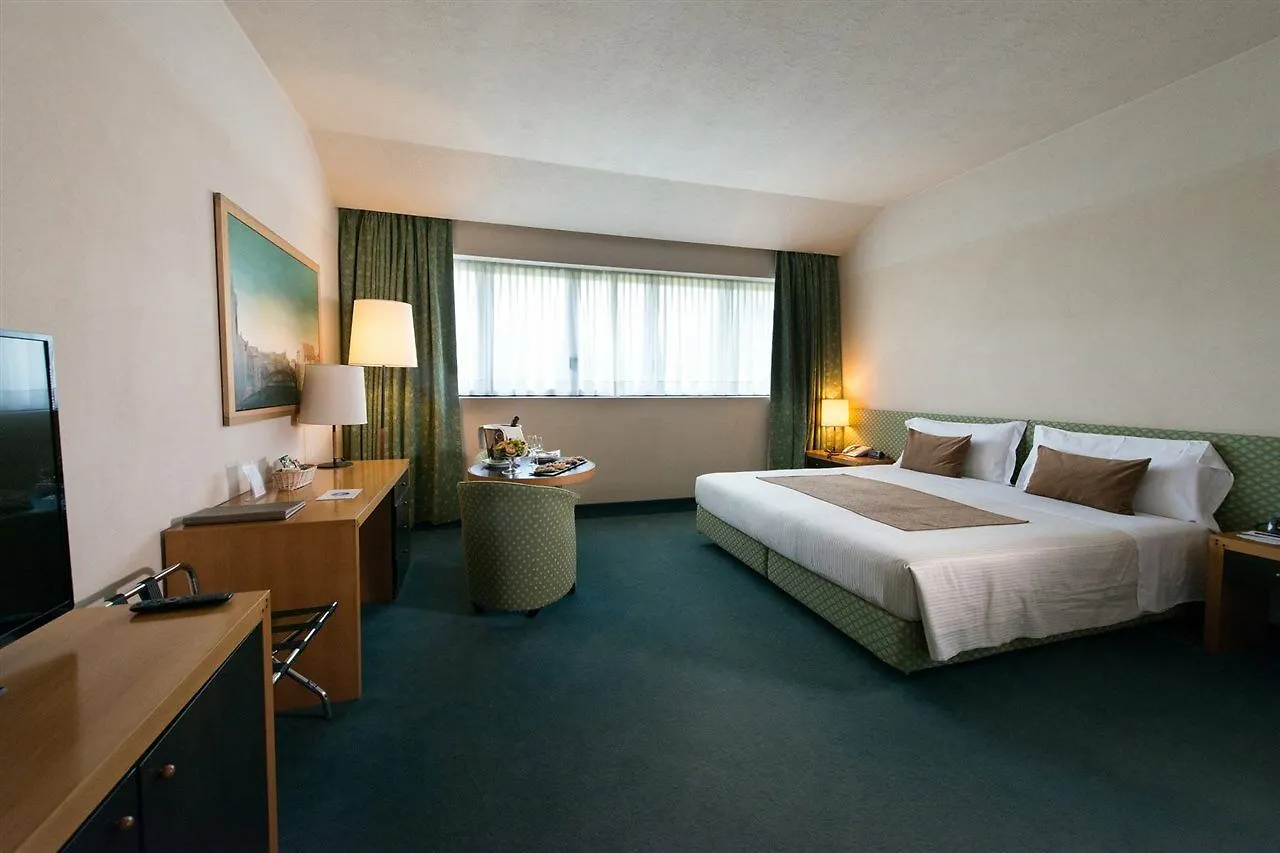 Relais Monaco Country Hotel & Spa Ponzano Veneto 4*,